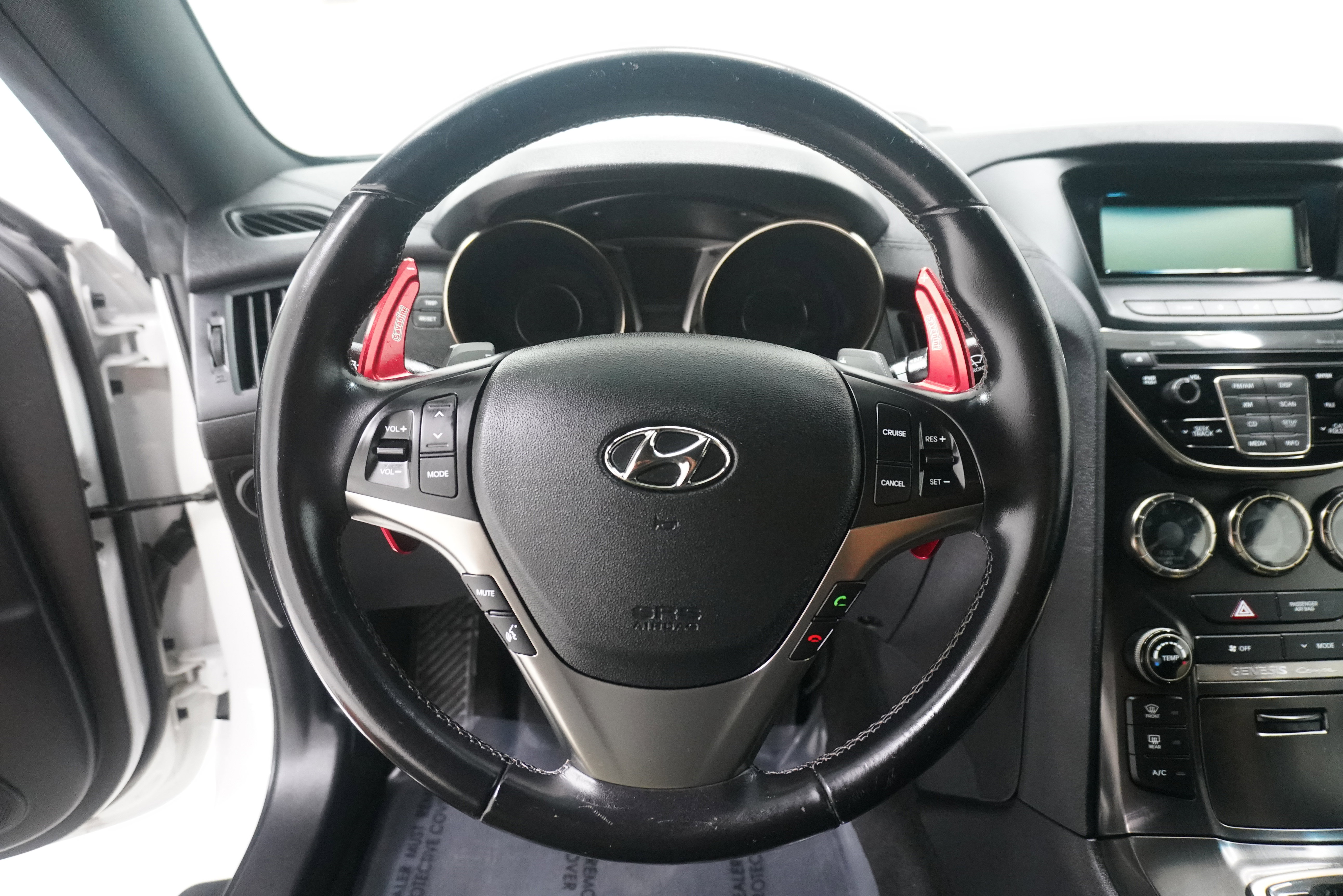 Used 2013 Hyundai Genesis 2.0T RWD image 15