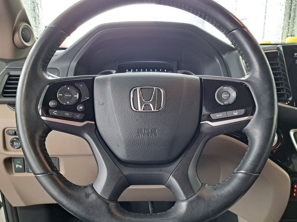 Used 2020 Honda Pilot Touring image 10