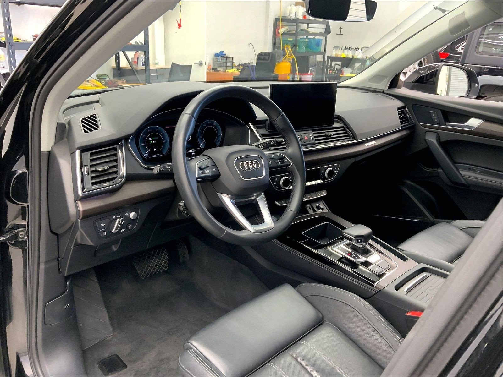 Certified 2021 Audi Q5 e Prestige w/ Prestige Package AWD/4WD image 13
