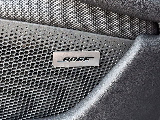 Certified 2025 Porsche Taycan image 29