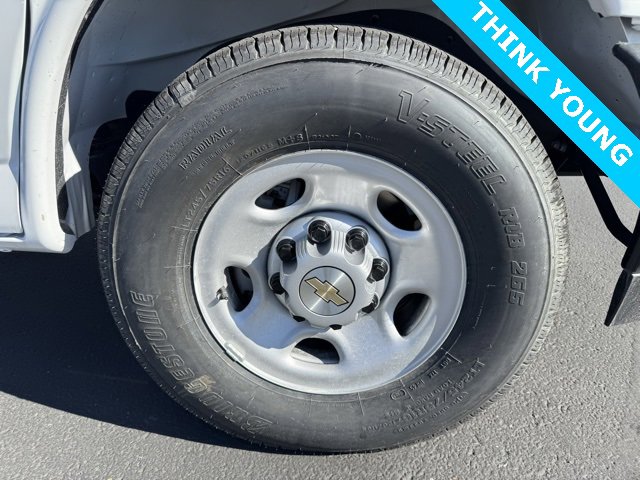 New 2025 Chevrolet Express 2500 w/ Enhanced Convenience Package image 9