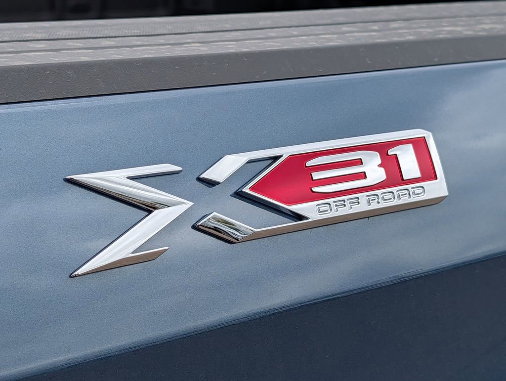 New 2026 GMC Sierra 1500 Elevation w/ Elevation Premium Package AWD/4WD image 17
