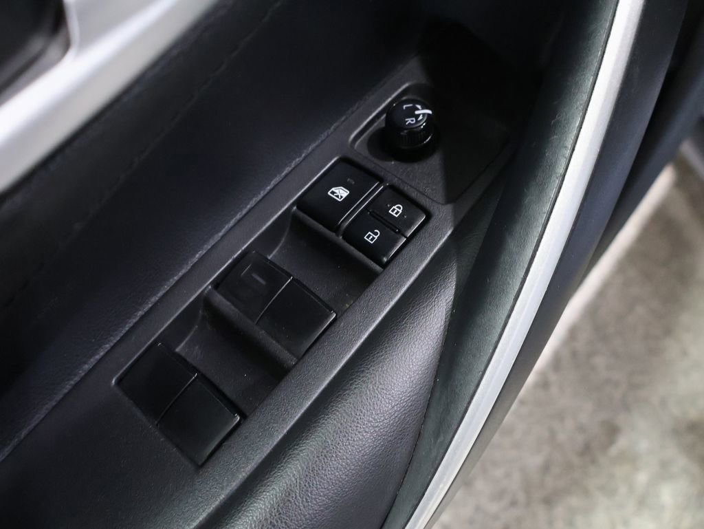 Used 2020 Toyota Corolla SE image 22