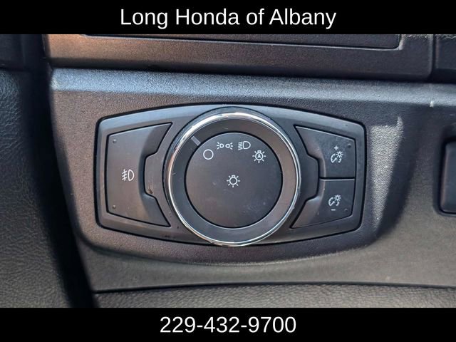 Used 2017 Ford Fusion Titanium FWD image 29
