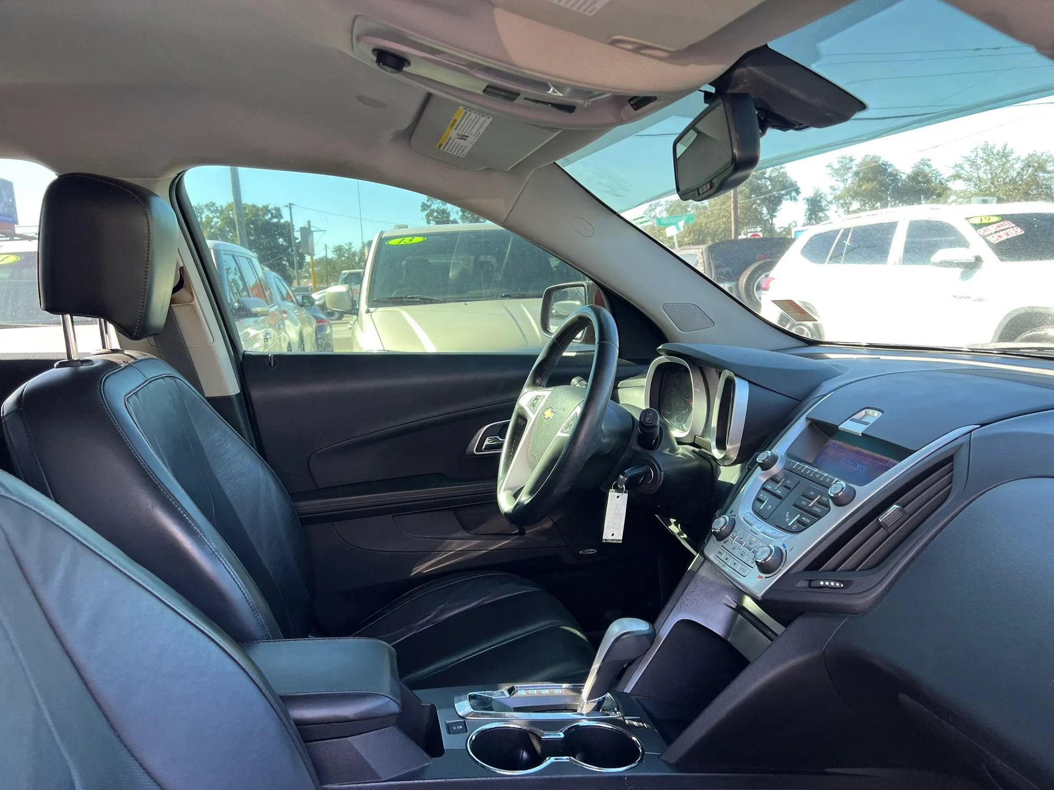Used 2011 Chevrolet Equinox LT FWD image 17