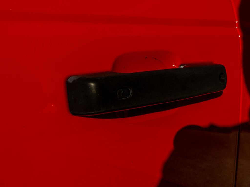 Used 2023 Ford Bronco Wildtrak image 11