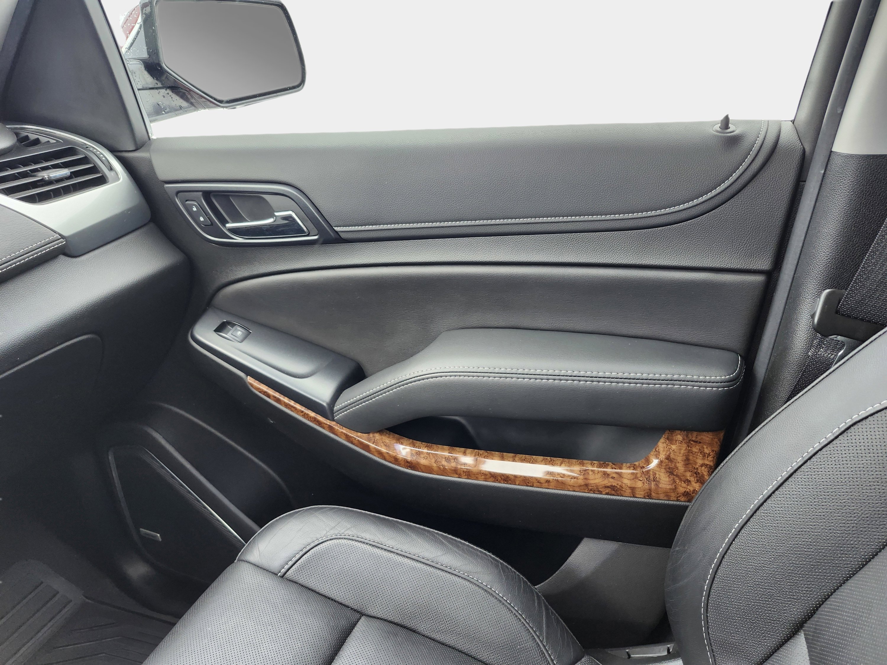 Used 2019 Chevrolet Tahoe Premier image 29