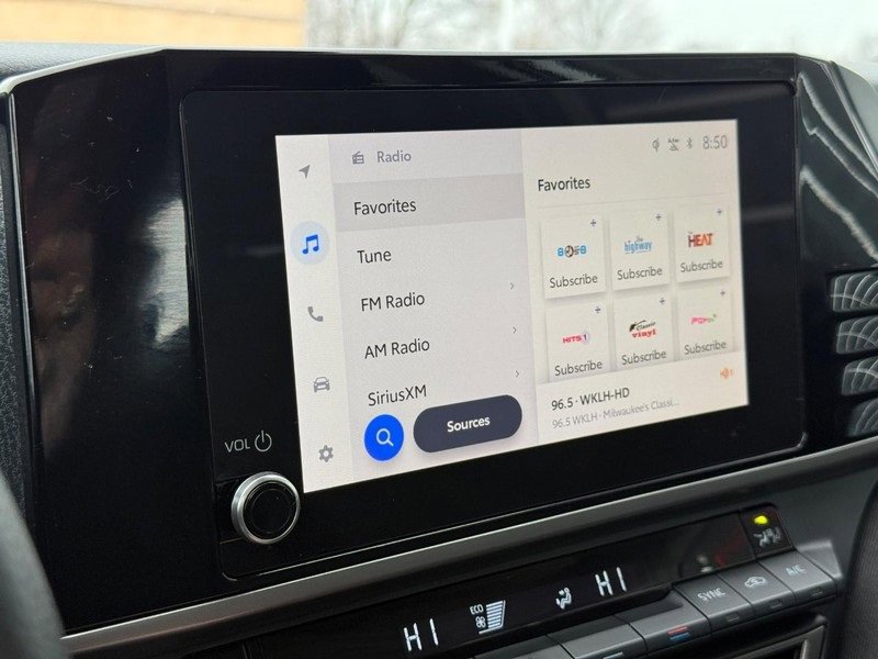 Used 2025 Toyota Camry LE image 23