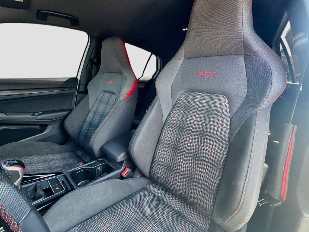 Used 2024 Volkswagen GTI S FWD image 17