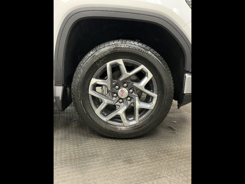 New 2026 GMC Sierra 1500 SLT w/ SLT Premium Package image 26