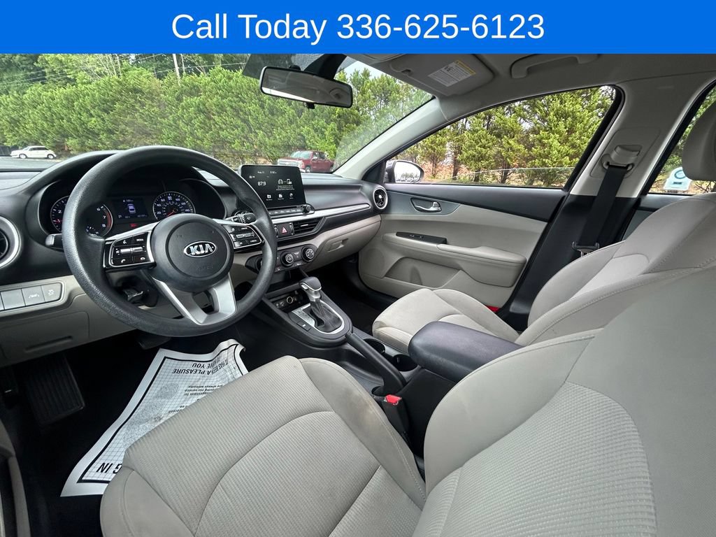 Used 2021 Kia Forte LXS FWD image 16