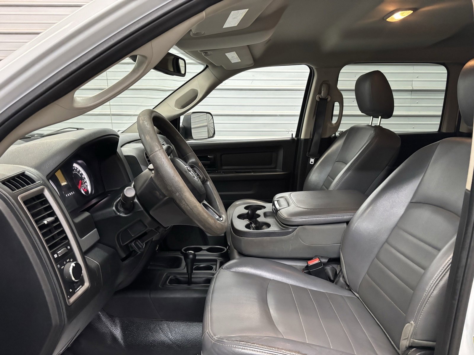 Used 2018 RAM 3500 Tradesman w/ Snow Chief Group image 12