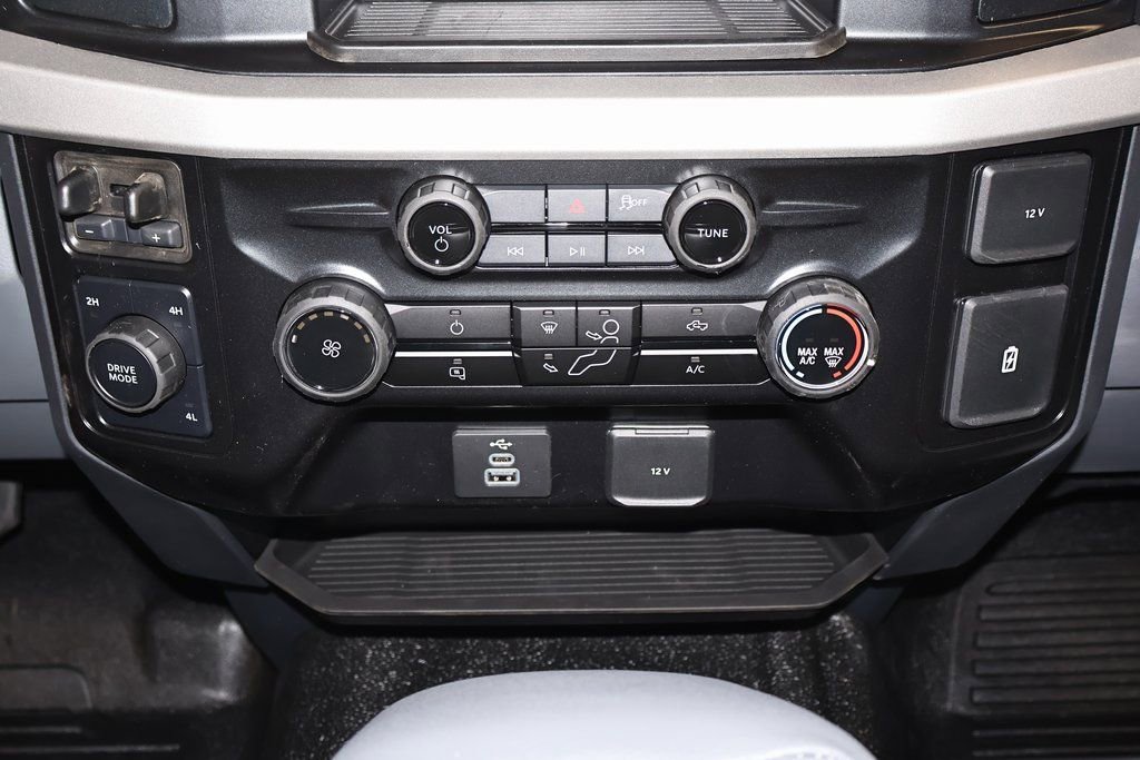 New 2026 Ford F550 4x4 Regular Cab Super Duty image 19