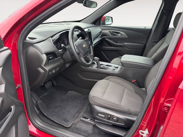 Used 2023 Chevrolet Traverse LT FWD image 9