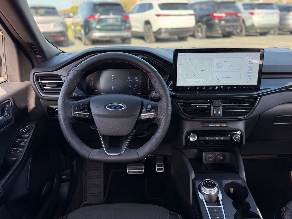 Used 2023 Ford Escape ST-Line w/ Tech Pack #1 FWD image 6