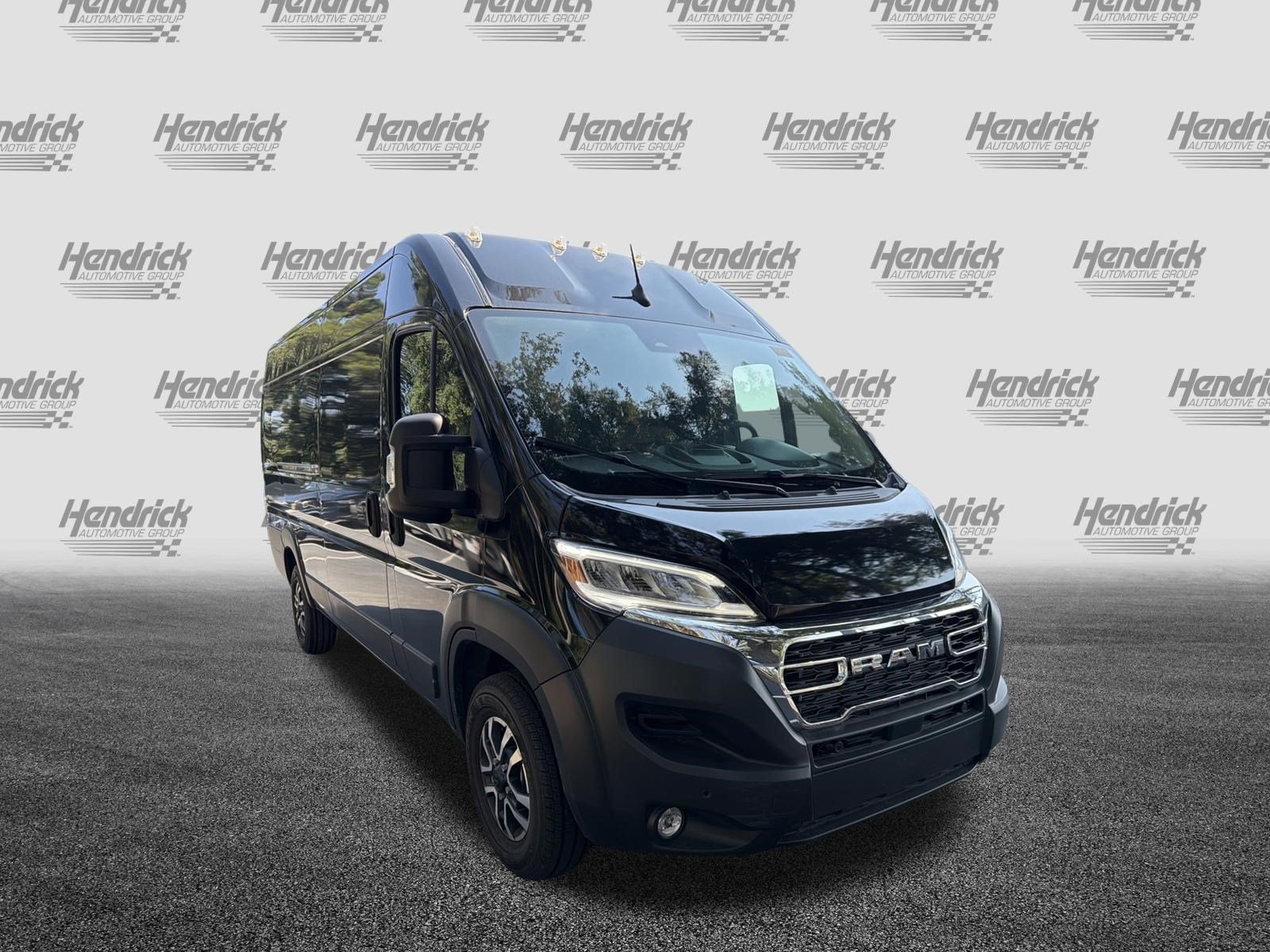 Used 2026 RAM ProMaster 3500 w/ Quick Order Package 22G SLT FWD image 2