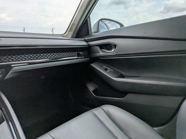 Used 2025 Honda Accord EX-L image 13