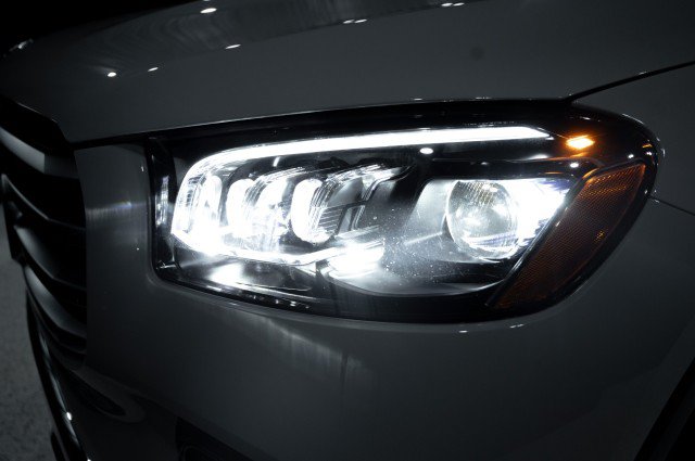 Certified 2026 Mercedes-Benz GLS 450 4MATIC image 8