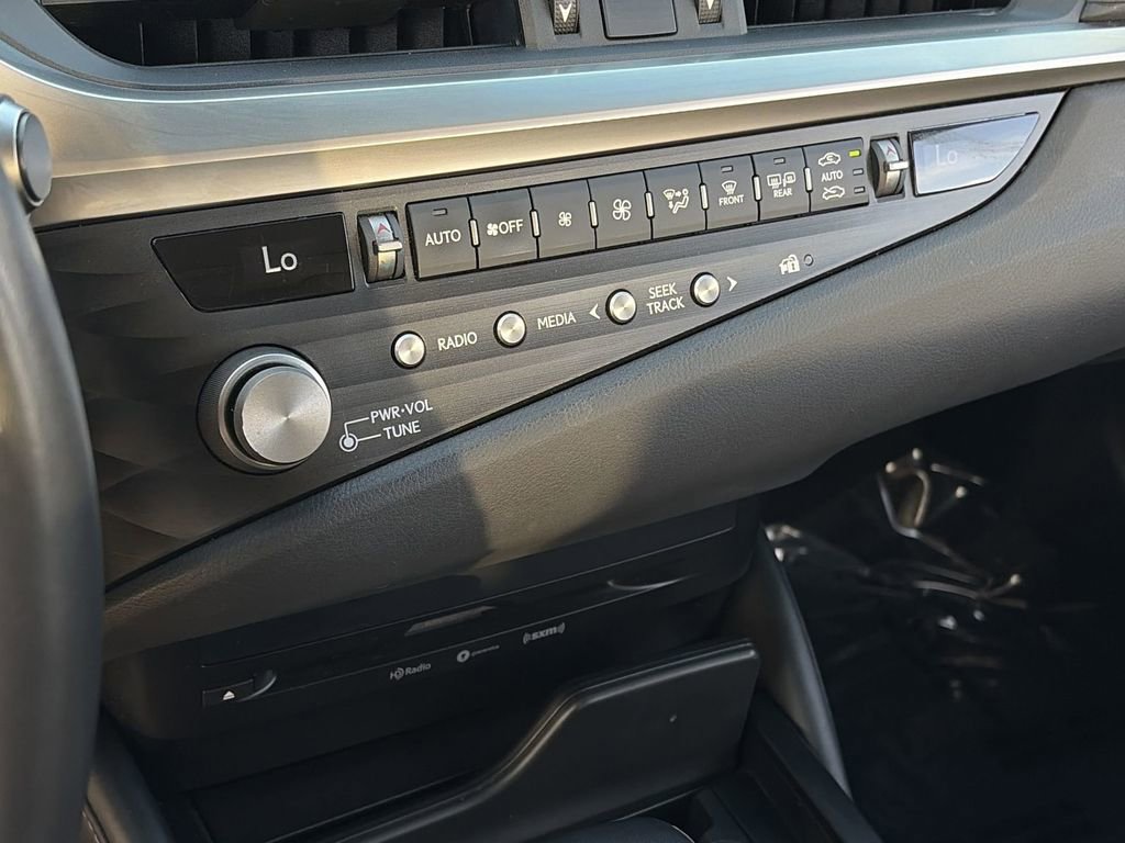 Used 2021 Lexus ES 350 w/ Accessory Package 2 FWD image 17