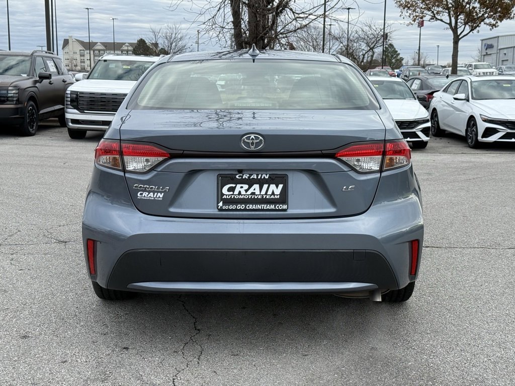 Used 2021 Toyota Corolla LE image 6