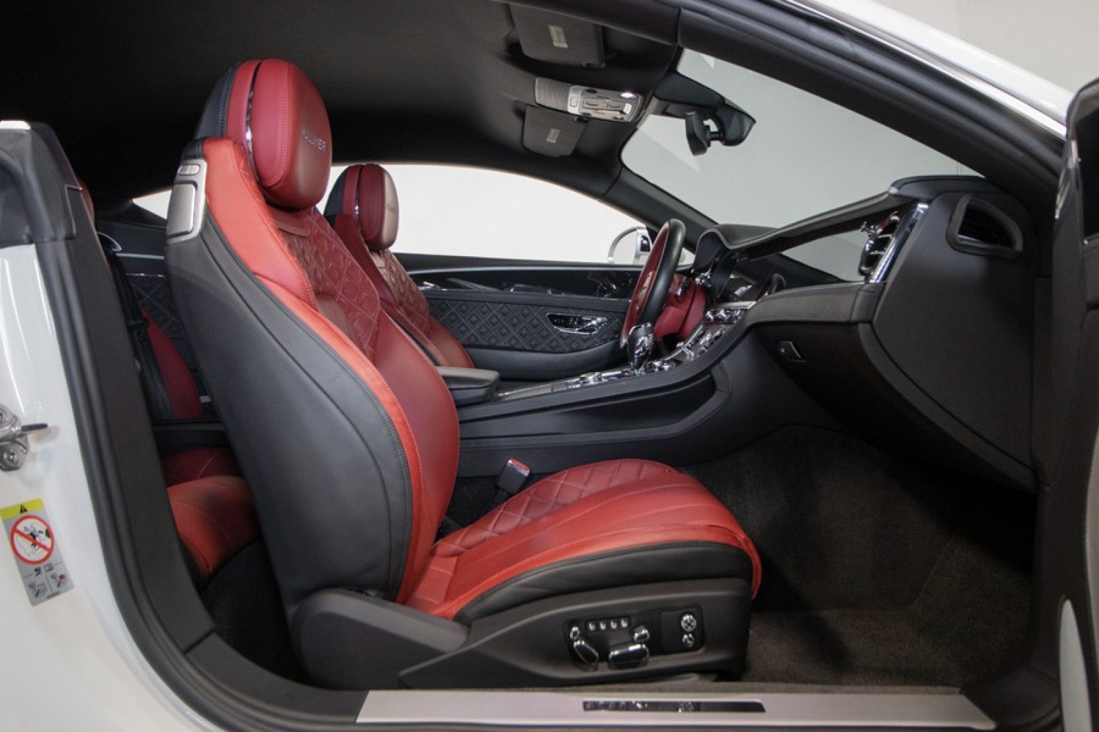 Used 2021 Bentley Continental GT Mulliner image 44