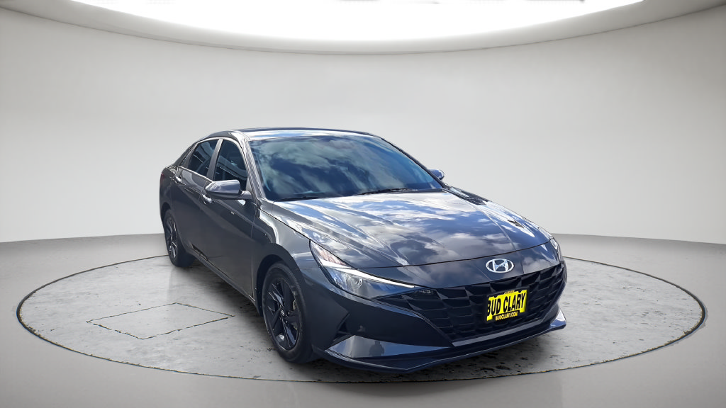 Used 2023 Hyundai Elantra SEL FWD image 4