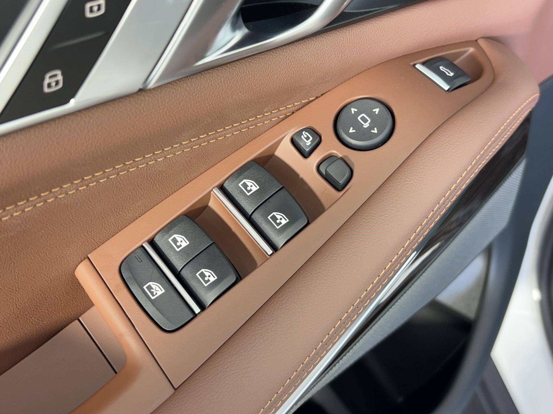 New 2026 BMW X5 sDrive40i w/ Premium Package image 24