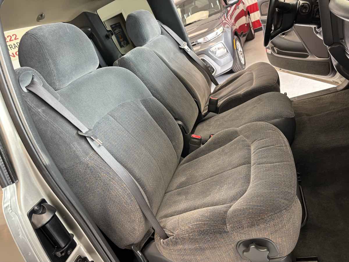 Used 1999 Chevrolet Silverado 1500 LS image 13