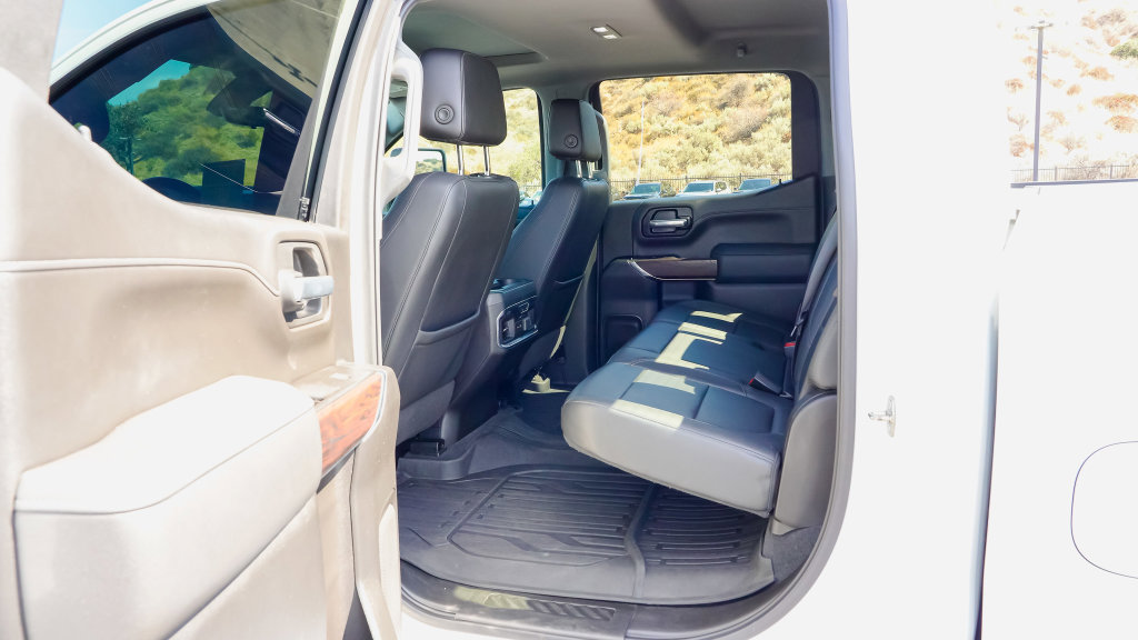 Used 2021 GMC Sierra 1500 SLT w/ SLT Premium Plus Package AWD/4WD image 15