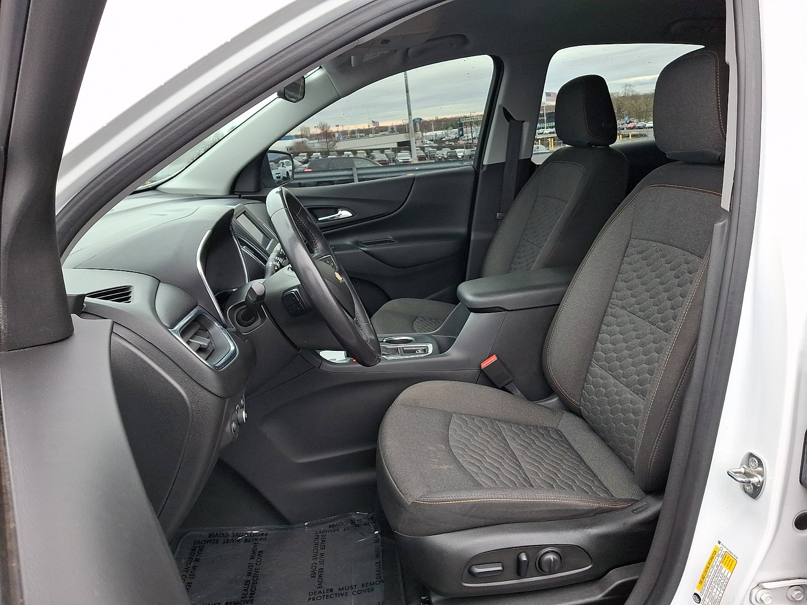 Used 2021 Chevrolet Equinox LT image 13