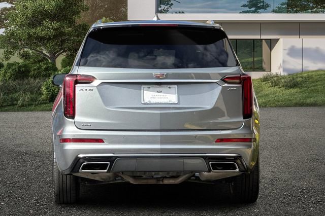 Certified 2025 Cadillac XT6 Premium Luxury image 5