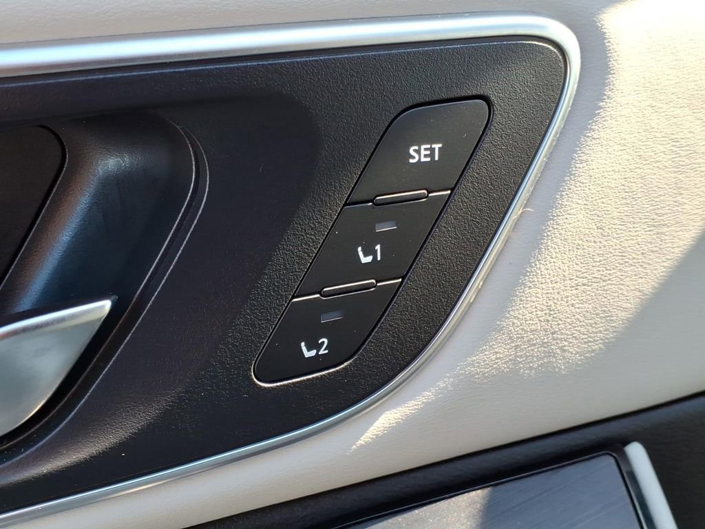Used 2021 Nissan Rogue SL image 14