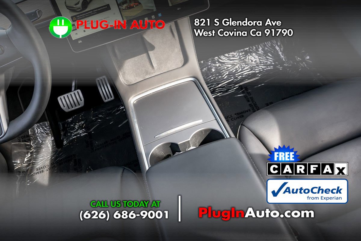 Used 2023 Tesla Model Y Performance image 19