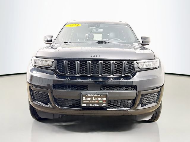 Used 2023 Jeep Grand Cherokee L Laredo image 2