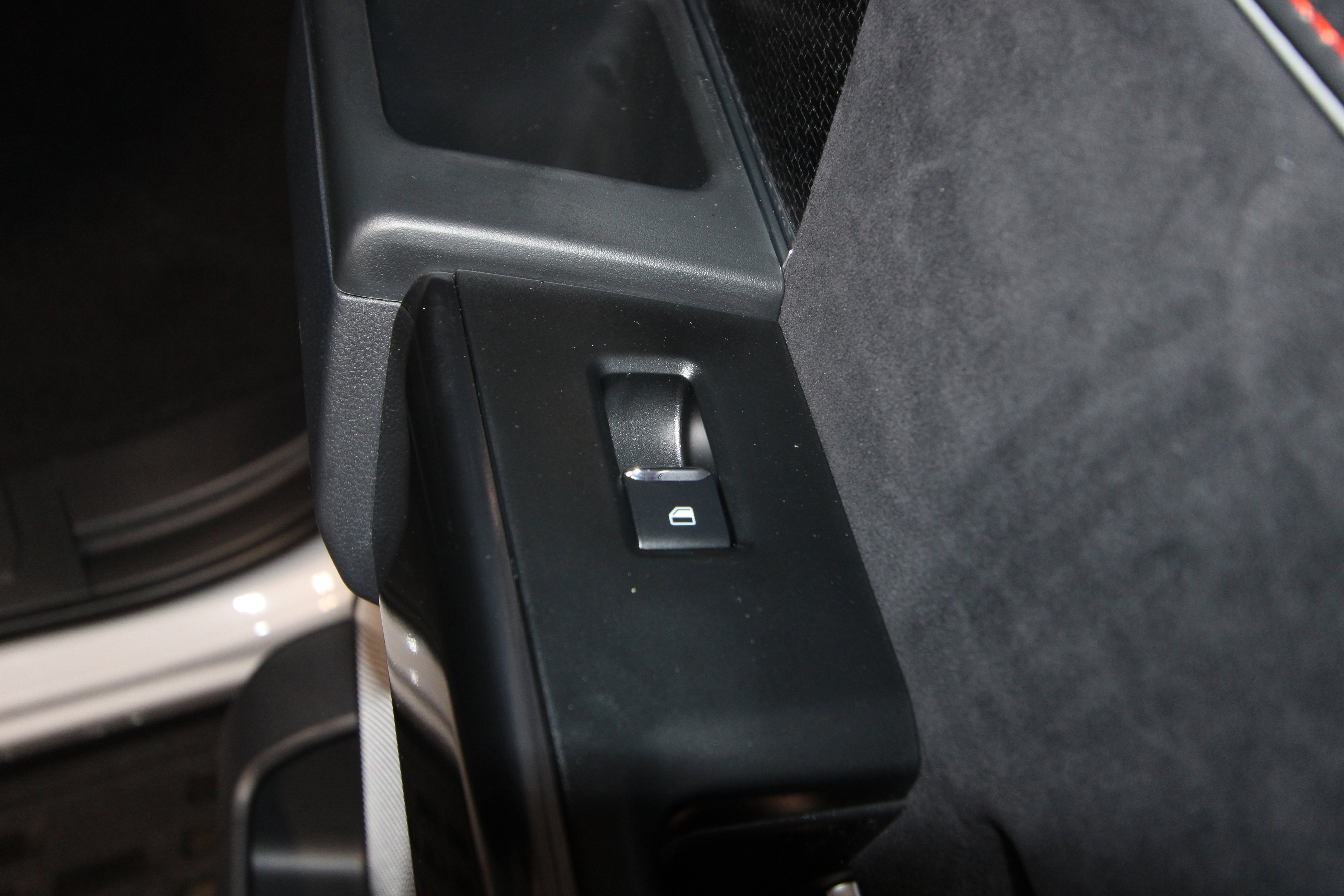 New 2025 Ford F150 Raptor w/ Equipment Group 803A Raptor R image 31