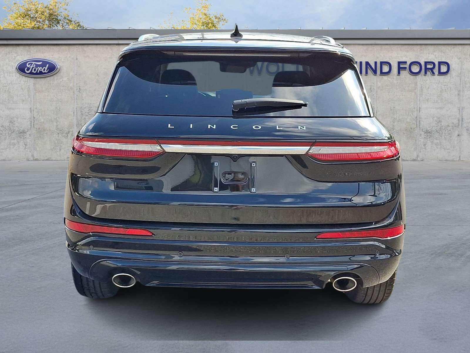 Used 2024 Lincoln Corsair Grand Touring w/ Equipment Group 301A AWD/4WD image 5