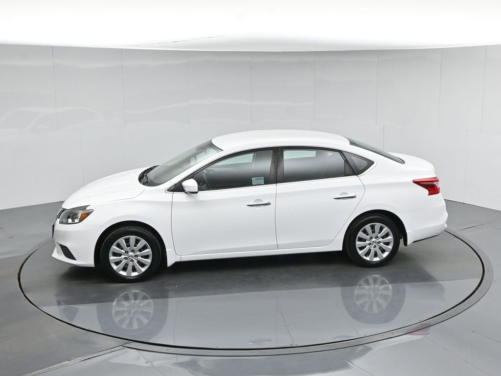 Used 2019 Nissan Sentra S image 44