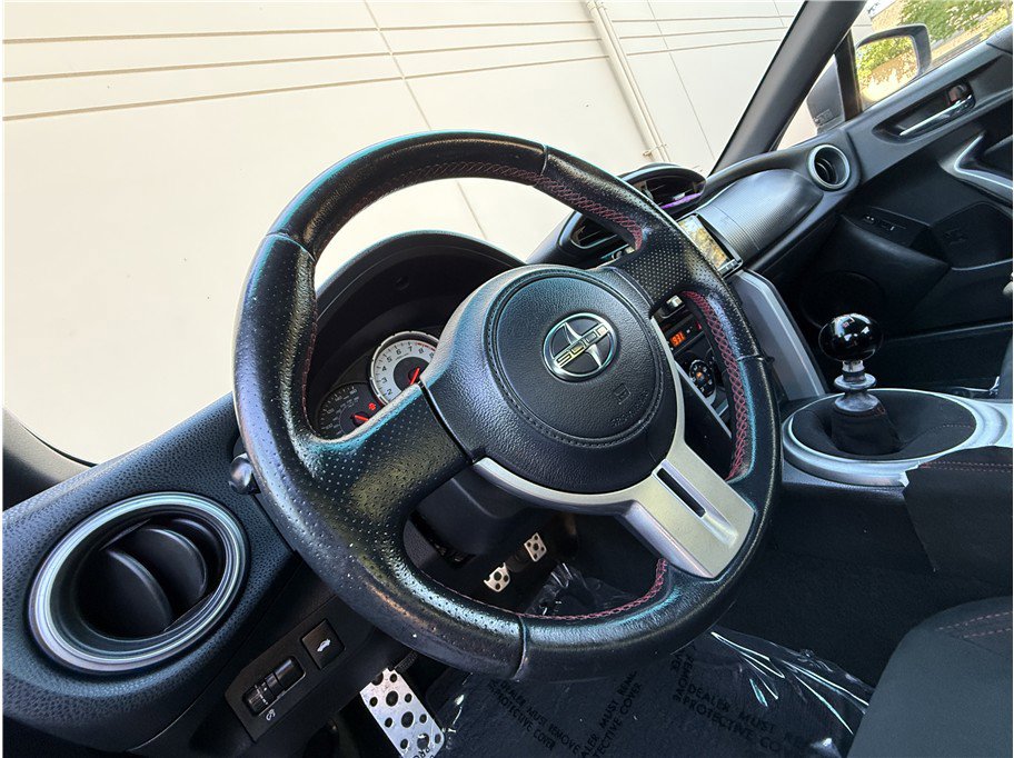 Used 2013 Scion FR-S RWD image 13