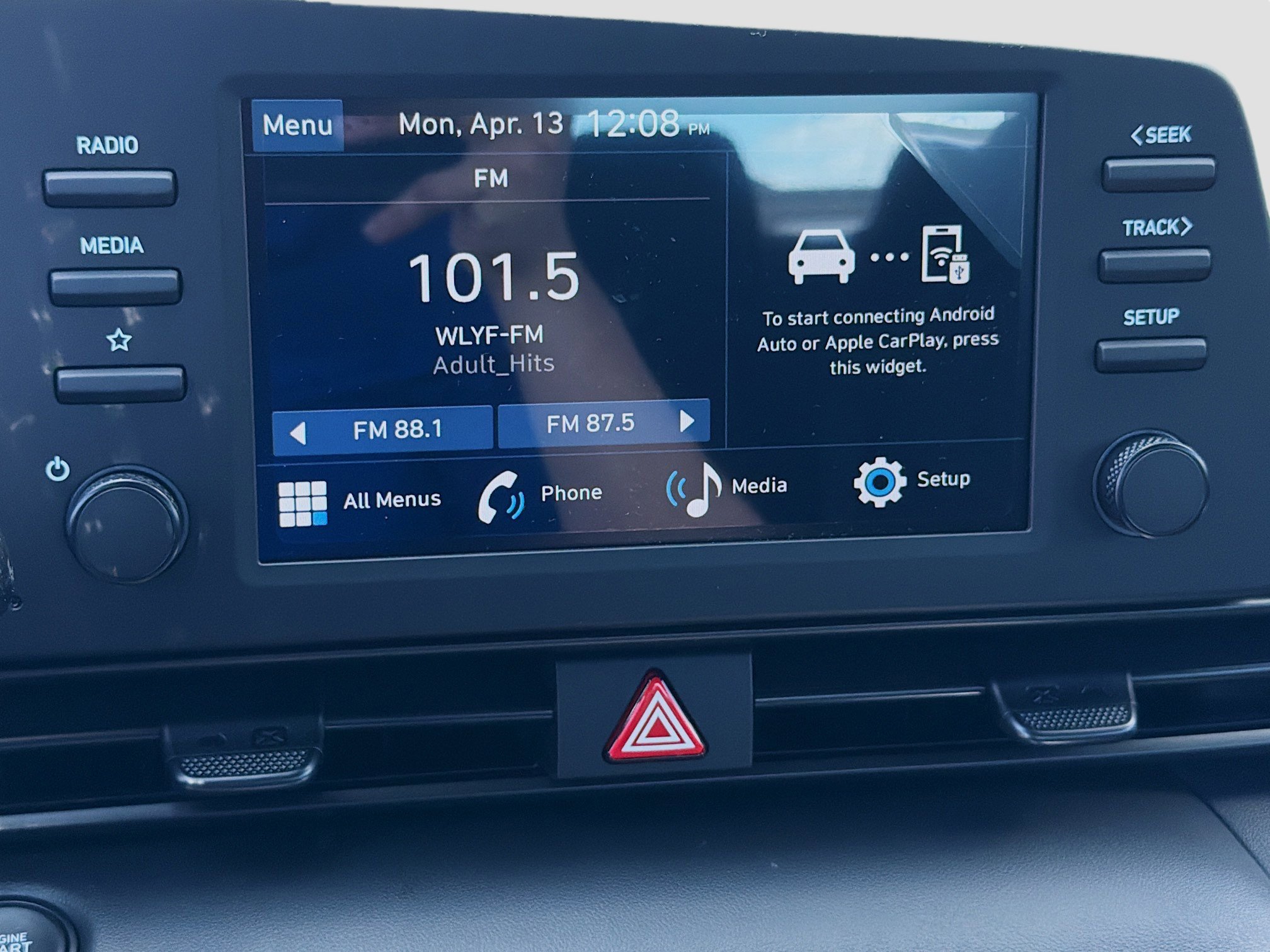 New 2026 Hyundai Elantra Sport FWD image 10