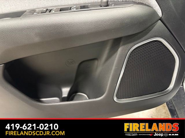 New 2026 Jeep Compass Latitude image 8