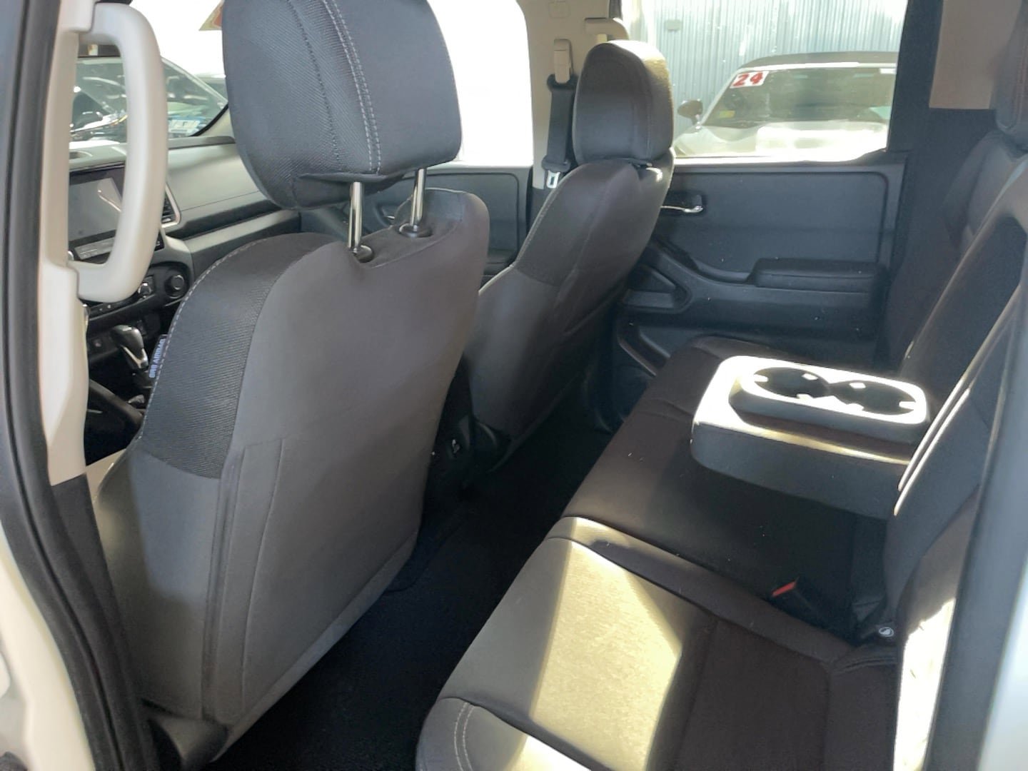 Used 2024 Nissan Frontier SV w/ Hardbody Edition AWD/4WD image 19