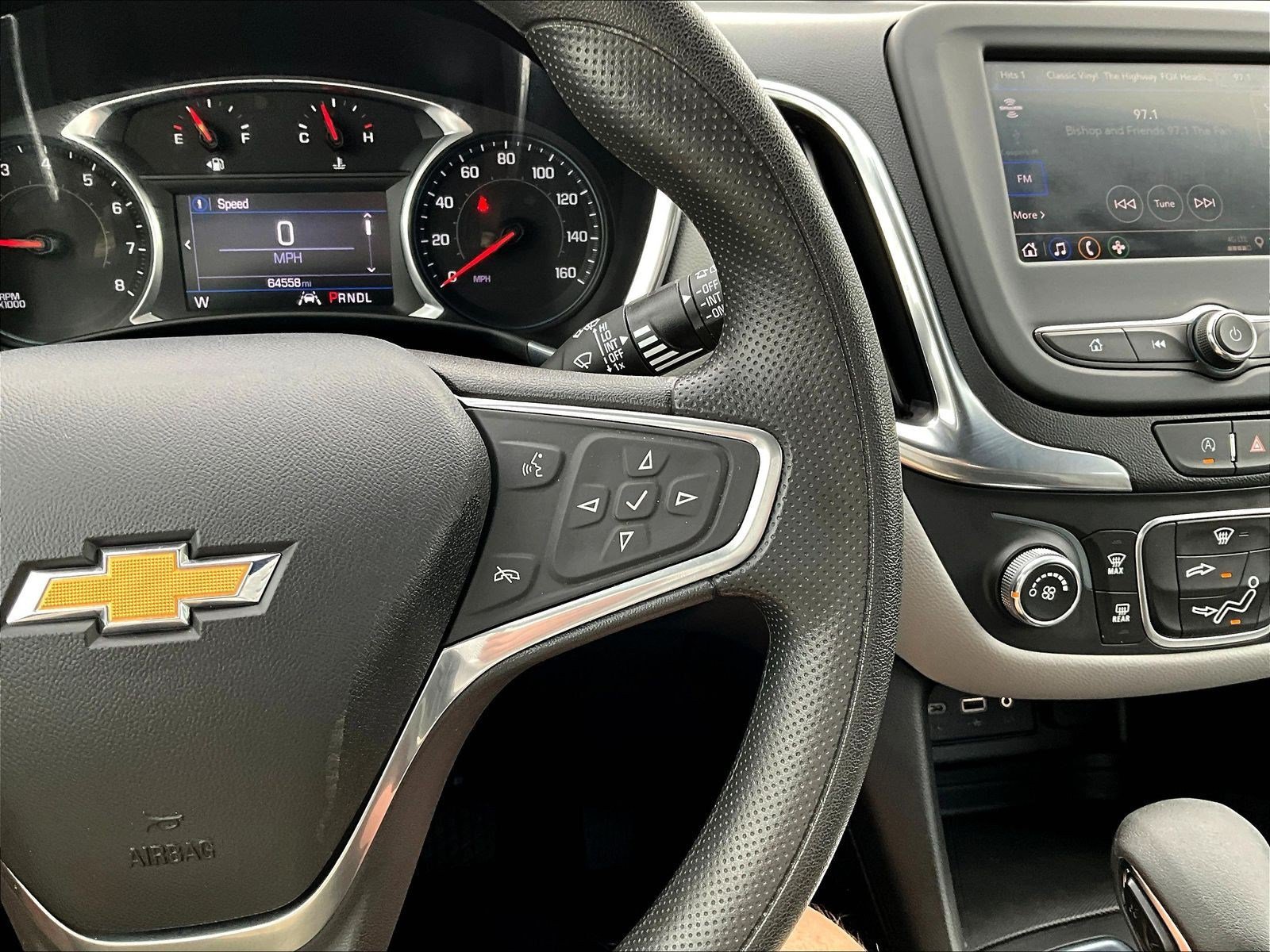 Used 2022 Chevrolet Equinox LT FWD image 12