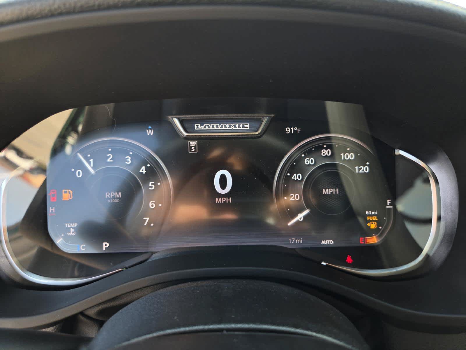New 2027 RAM 1500 Laramie w/ Night Edition AWD/4WD image 17