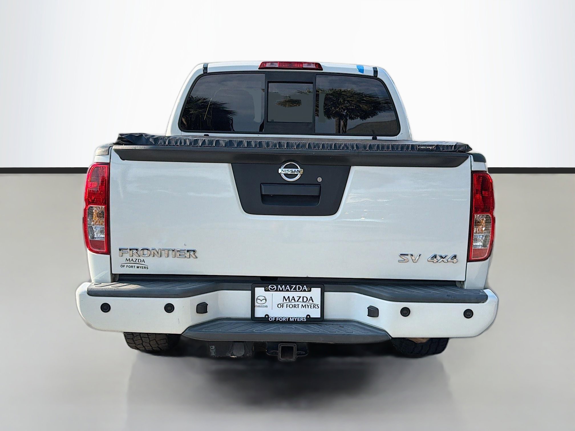 Used 2020 Nissan Frontier SV image 4