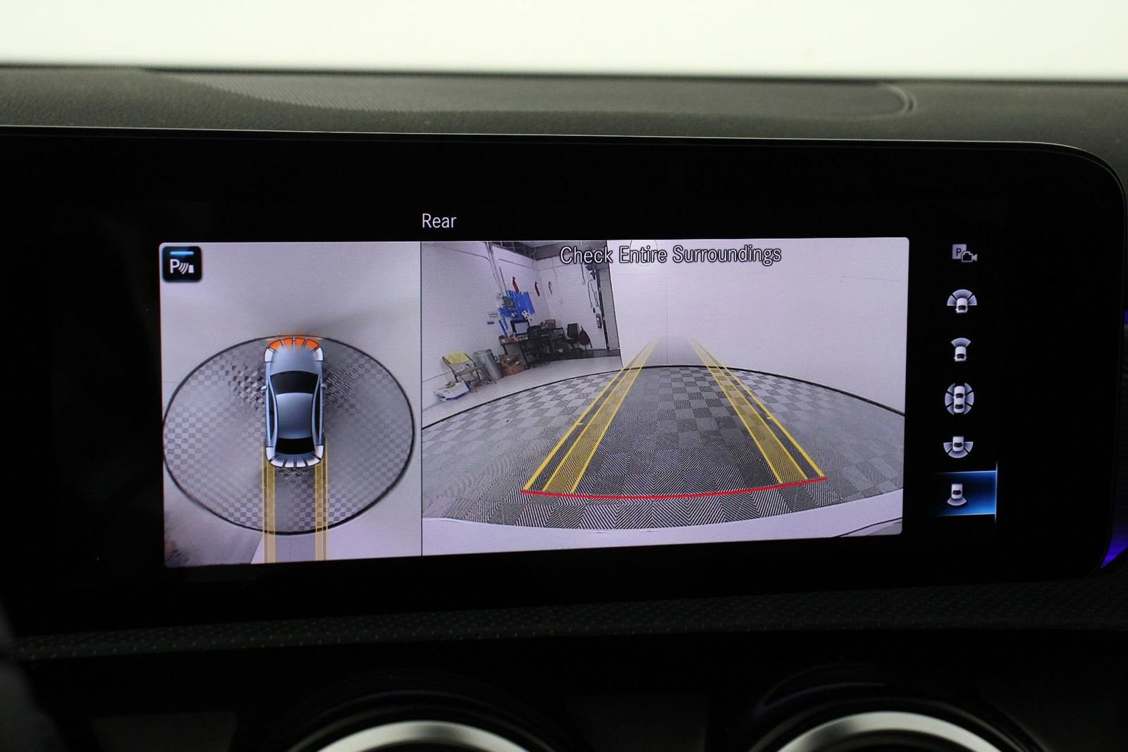 Used 2021 Mercedes-Benz A 220 image 13