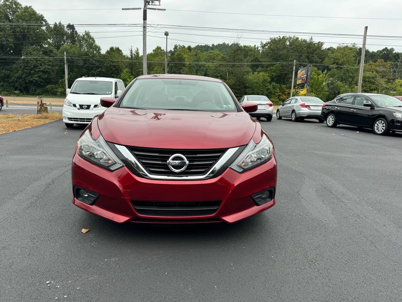 Used 2018 Nissan Altima 2.5 SR w/ SR Special Edition FWD image 3