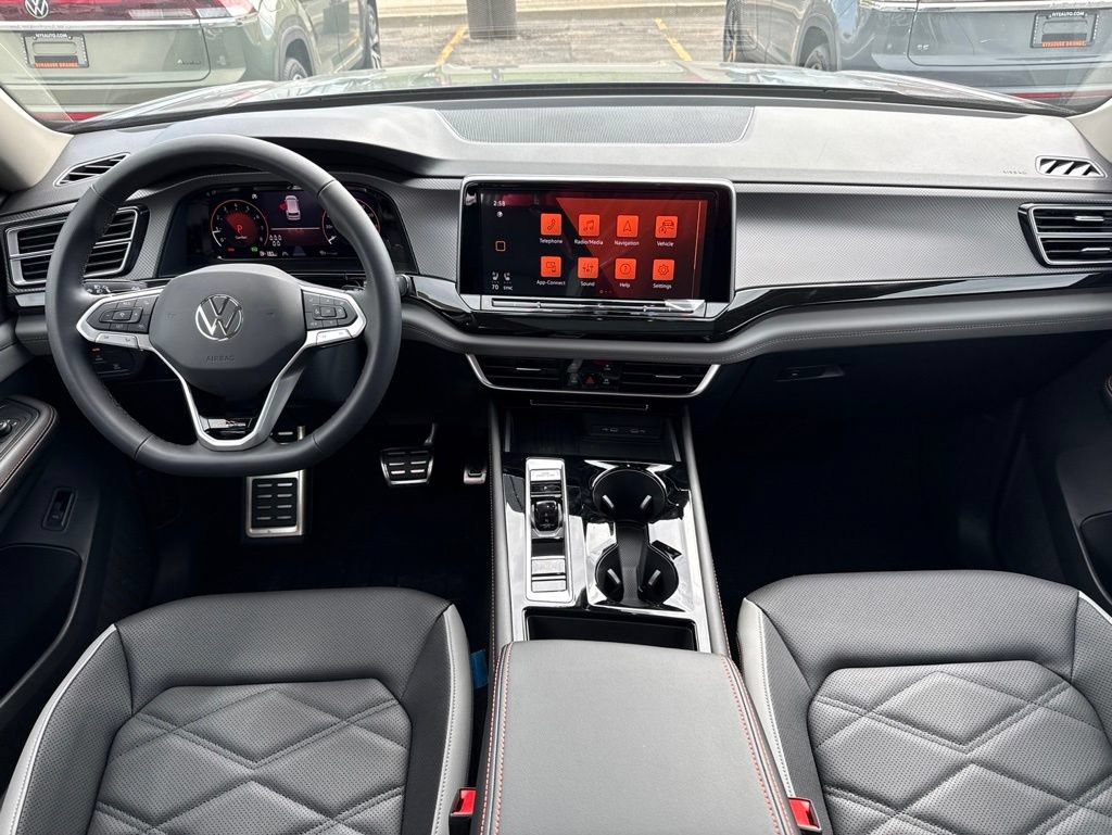 New 2026 Volkswagen Atlas Peak Edition AWD/4WD image 11