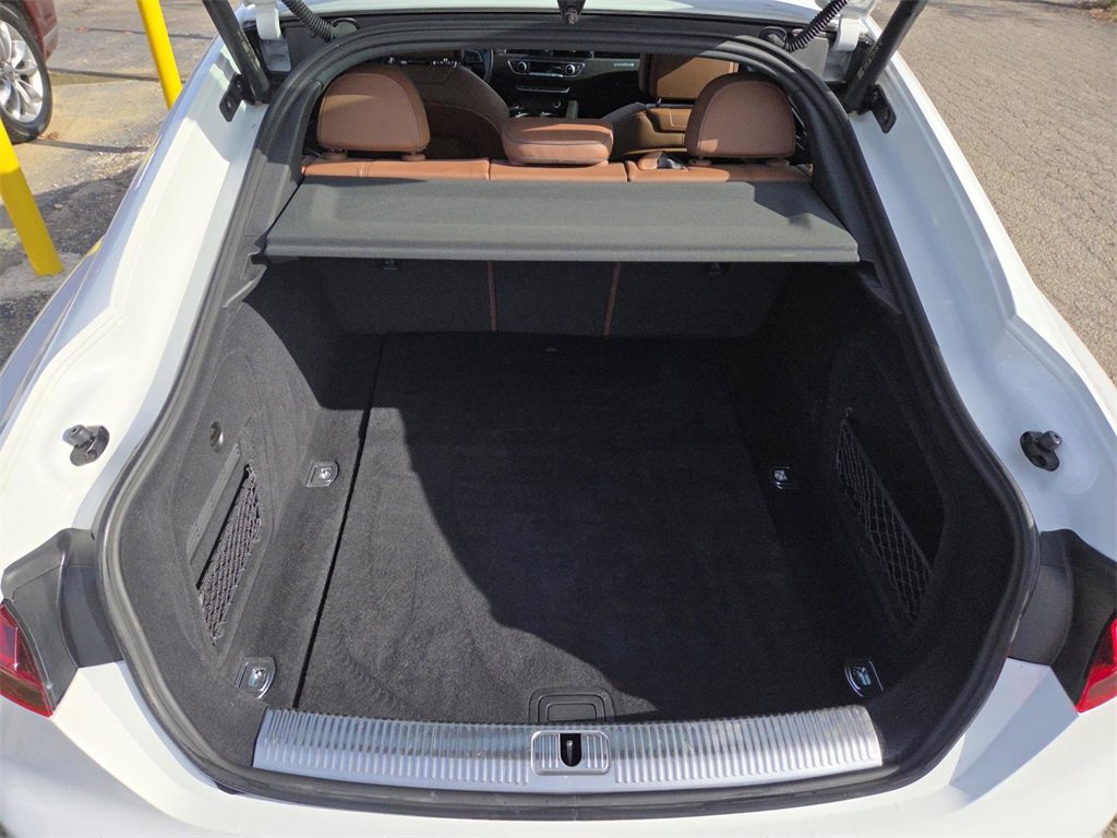 Used 2022 Audi A5 2.0T Premium image 14