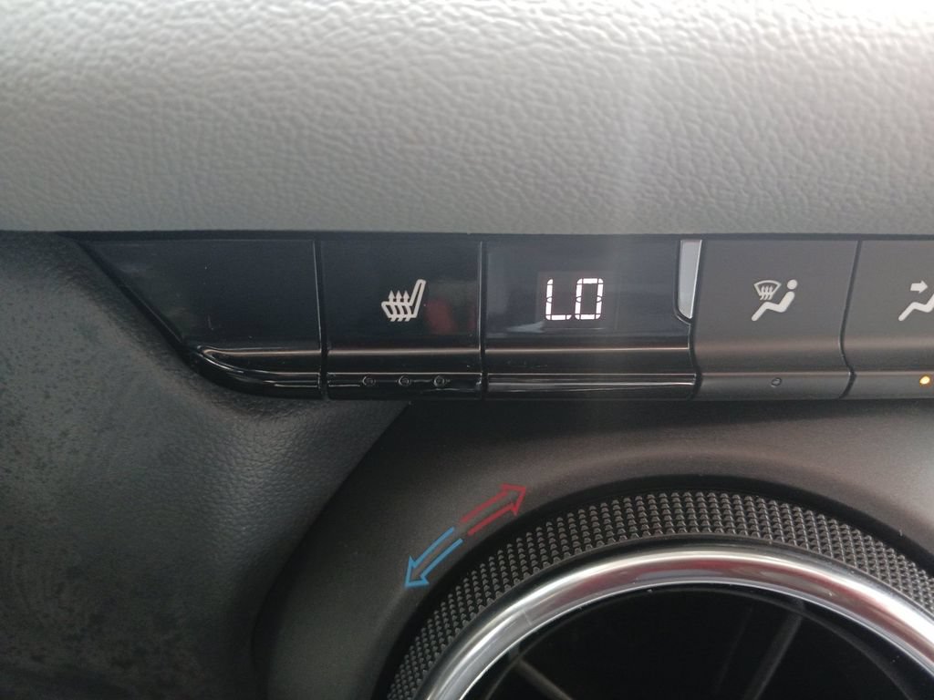 Used 2019 Chevrolet Blazer LT w/ Sun and Wheels Package FWD image 25