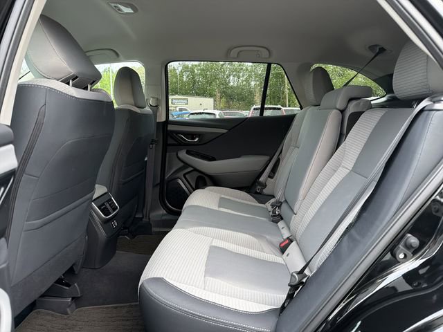 Certified 2025 Subaru Outback Premium AWD/4WD image 17